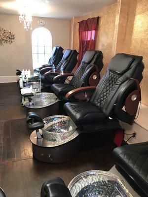 Upstairs pedi chairs