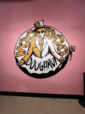 Voodoo Doughnut inside view