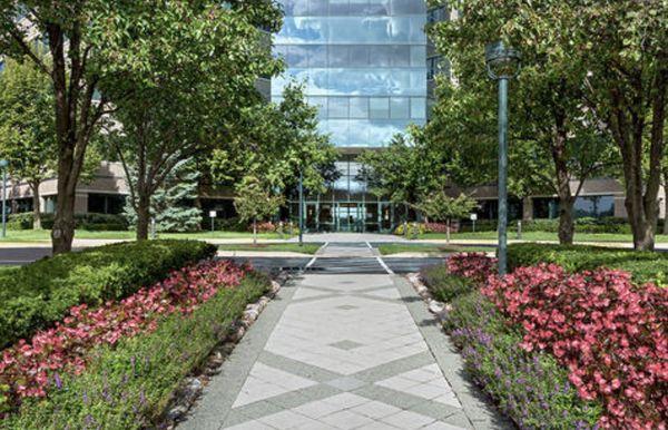 Enhancing commercial and residential landscapes !