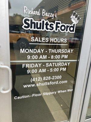 Hours of operation for dealership