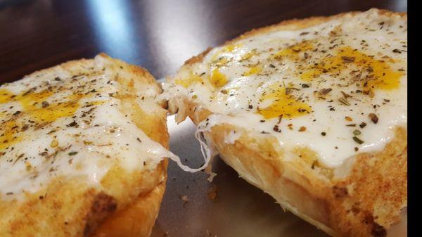 Cheesy garlic bread!