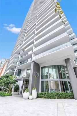 One St Pete condos for Sale