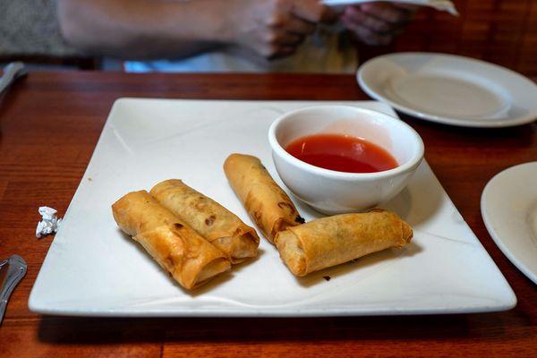 egg rolls $5.50