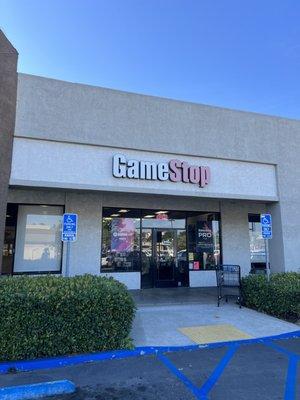 GameStop