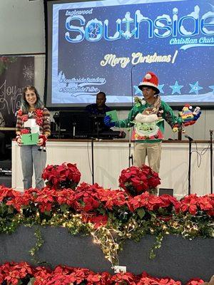 Ugly sweater contest Christmas 2023