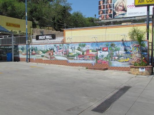 The mural called the Great Wall at the Studio City Hand Car Wash.