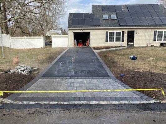 Cambridge 6x9 Onyx Borders Onyx Natural Ledgestone Center And Paved