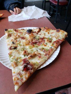 chicken bacon scallion white pizza