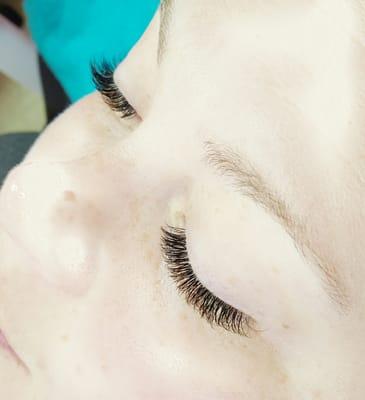 Classic eyelash extensions by Tiffany