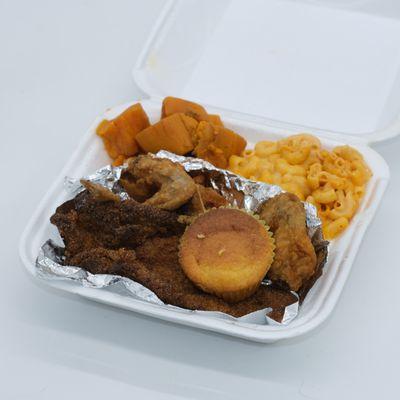 Fish & Wings Combo. Mac n' Cheese & candied yams sides