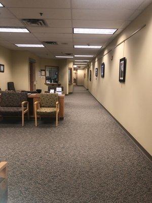 Waiting room for orthopedic neurologist