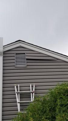 Fixing siding