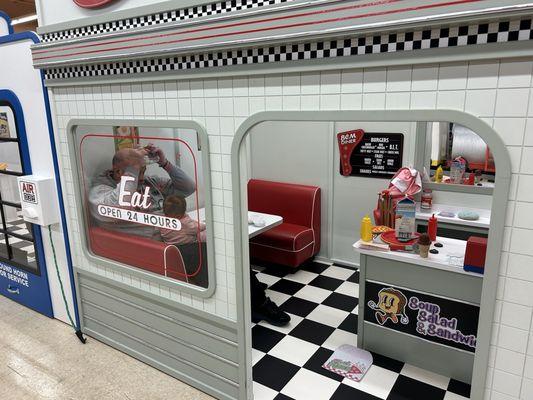 Tiny diner