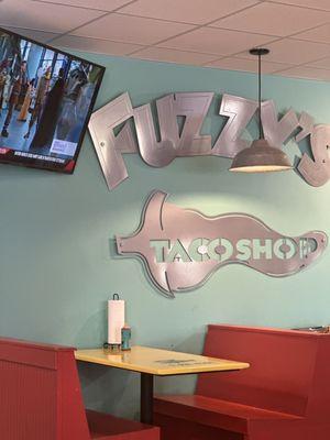 Fuzzys logo