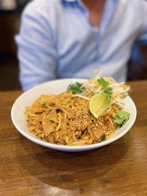 Chicken pad thai