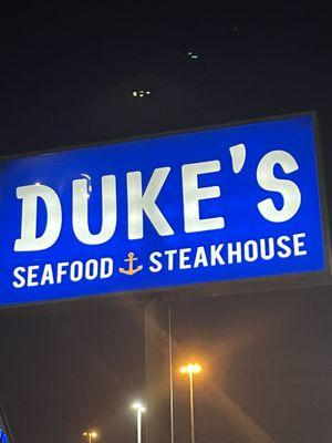 Dukes sign to let you know that you have arrived