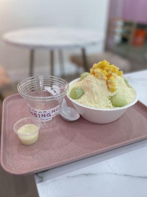 Mini size mango melon bingsu