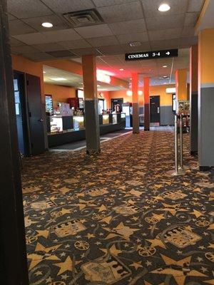 Nice, large, wide-open lobby with nostalgic theater style.