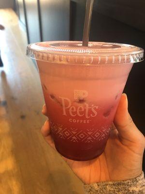 Wild berry hibiscus tea fog (small $3.30)