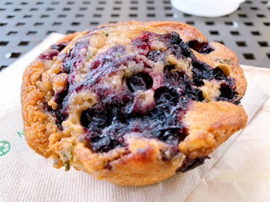 Blueberry muffin