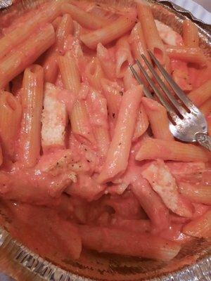 Penne with Vodka Sauce and chicken