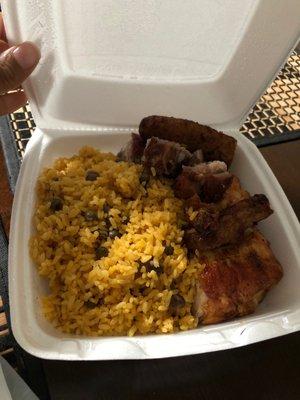 Super Combo1/2 chicken, rice beans, ribs and plantains.