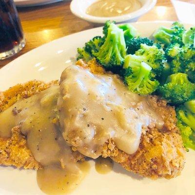 Country Fried Pork Chops with broccoli