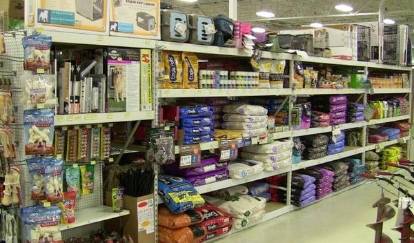 Reedsburg True Value Pet Supplies