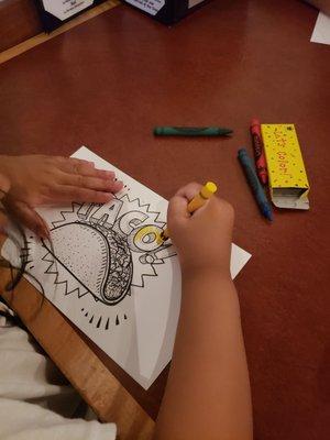 Kids menu with coloring page at the back + crayons