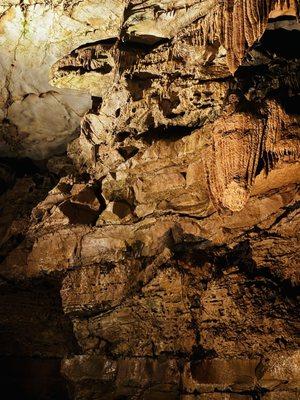 Indiana Caverns