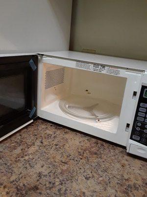 Microwave after cleaning