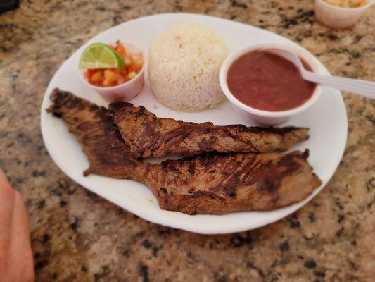 Combo #2 (carne asada); papusas not pictured. This was amazing! So flavorful and tender. Comes with 2 sides.