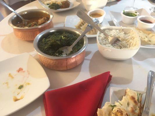 Lamb Curry , Spinach Lamb, Garlic Naan, Chicken Momo