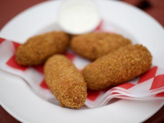 4 piece Jalapeño poppers