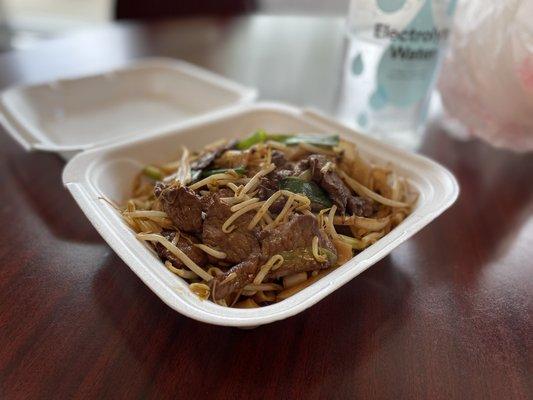 beef rice noodle