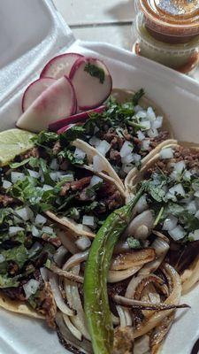 Tacos de asada y carnitas