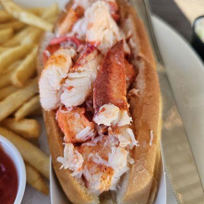 Hot Lobster Roll