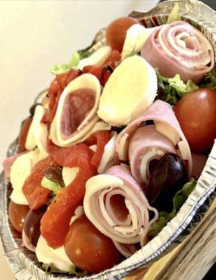 Delicious Antipasto Salad!