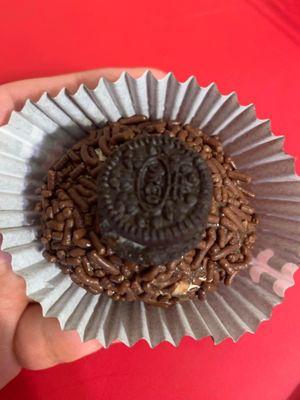 Oreo Marshmallow Brigadeiro