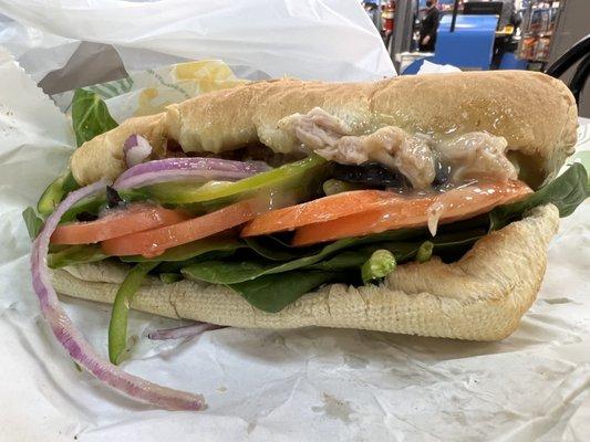 6 inch Honey Mustard rotisserie chicken on Artisan Italian with spinach, tomatoes, red onions, green peppers, and black olives.