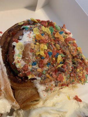 Fruity pebbles cinnamon roll