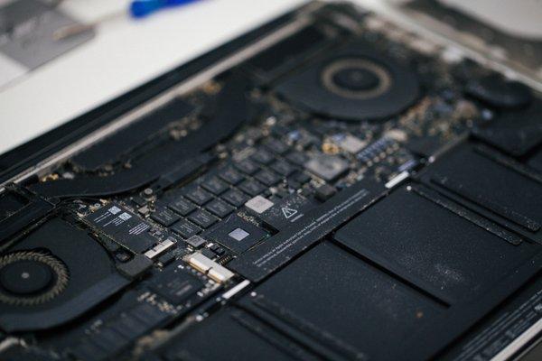 Up close look at a 2013 MacBook Pro 15" Retina. The RAM is soldered onto the Logic Board (motherboard) but can still be upgraded!