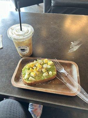 Avocado toast and pumpkin iced chai