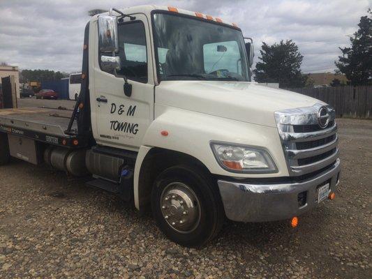 D&M Towing - 703.471.4590 Serving the towing needs for Loudoun County, Fairfax County and Northern Virginia