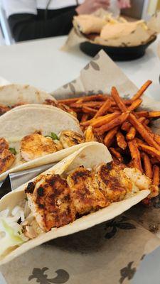 Blackened shrimp taco