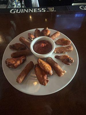 Chicken Wings & Mozzarella Sticks Platter ! Totally Awesome, With A Beer Or Cocktail You Can't Go Wrong At Sullys