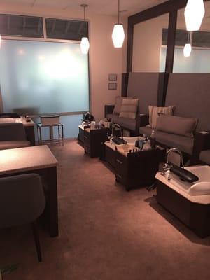 Nail Room