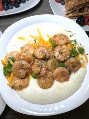 Shrimp and grits