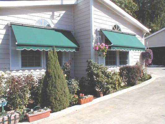 Retractable Window Awnings