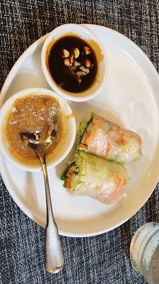 Shrimp fresh rolls